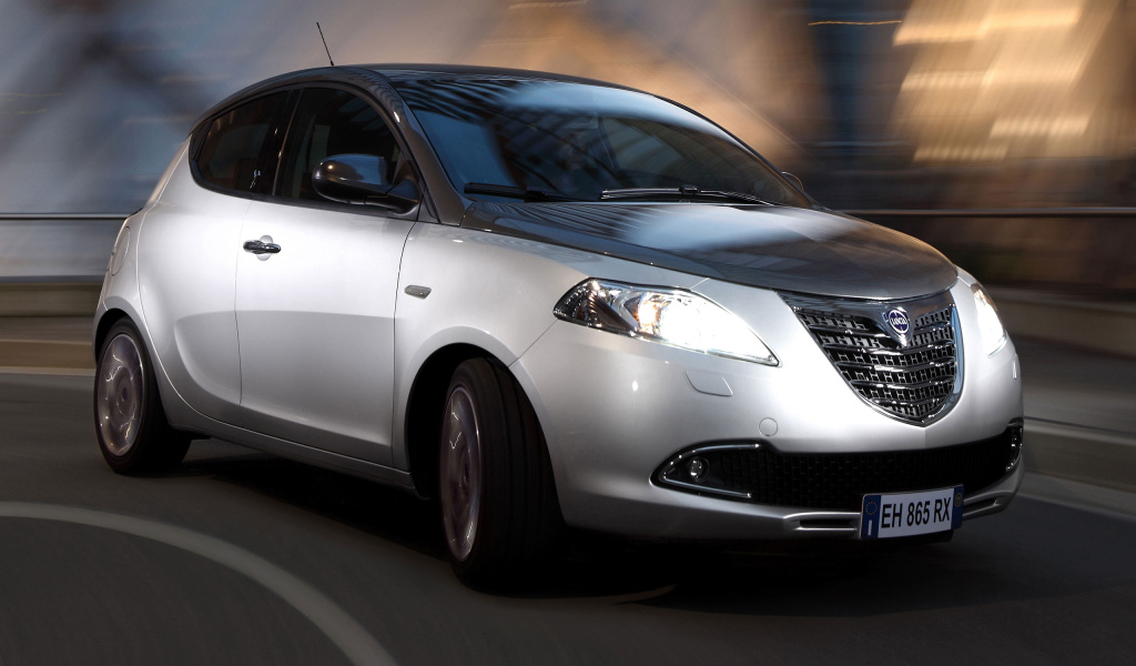 new Lancia Ypsilon