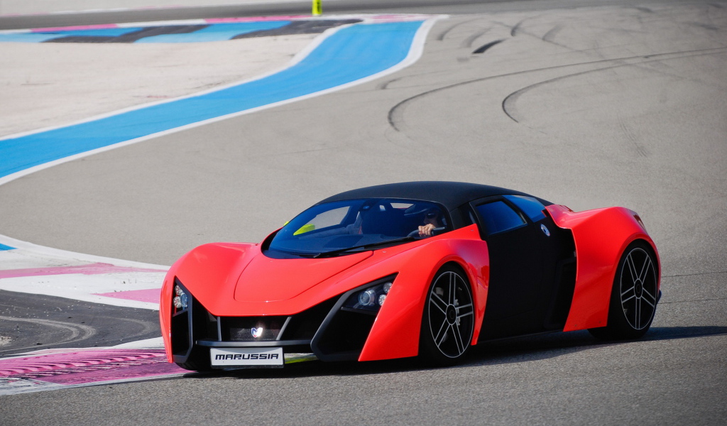 суперкар Marussia