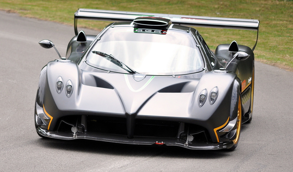 Рagani Zonda R