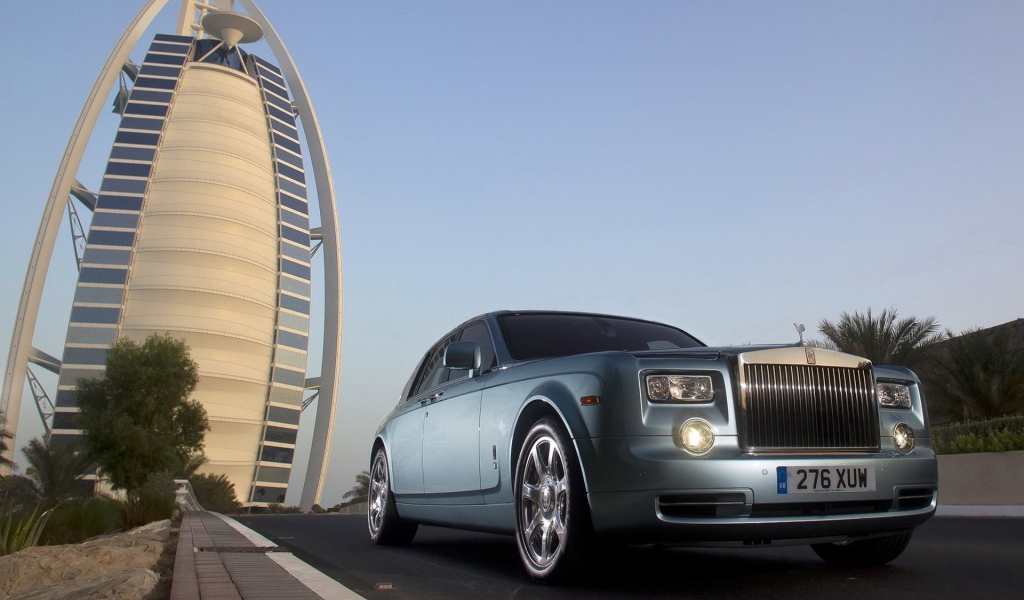 Rolls-Royce-102EX Electric Concept
