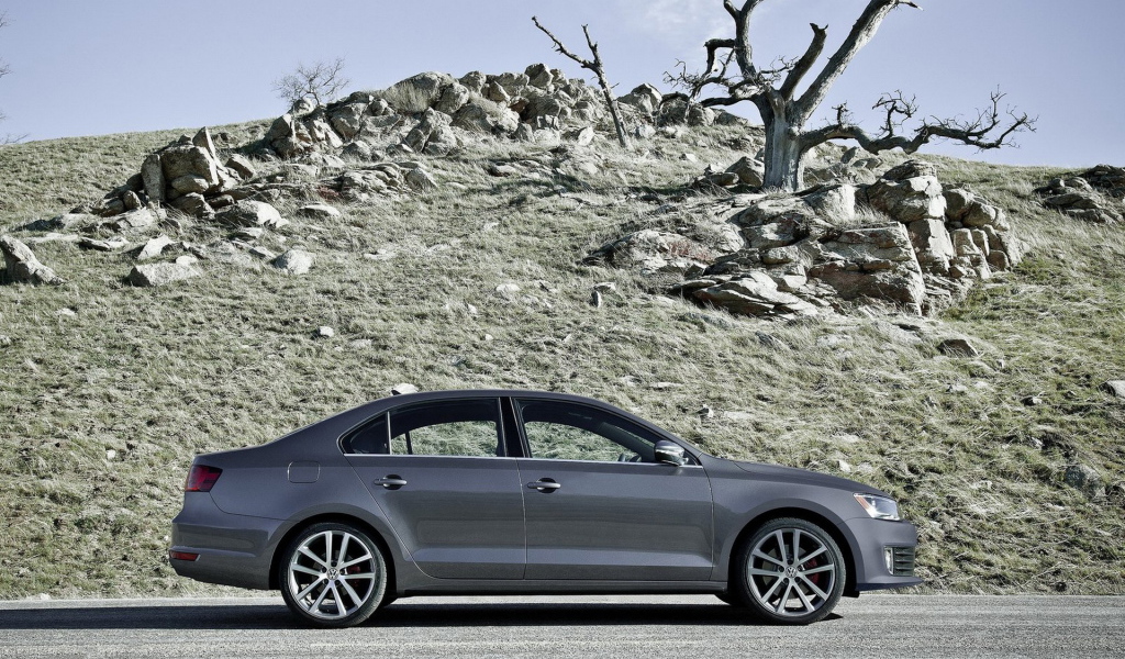 Volkswagen-Jetta GLI