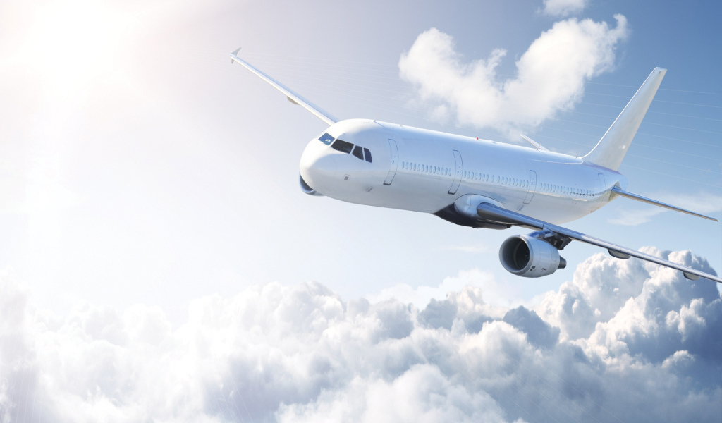 Авиалайнер