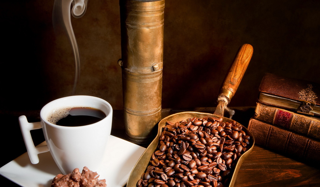 Кофейные зерна и кофе