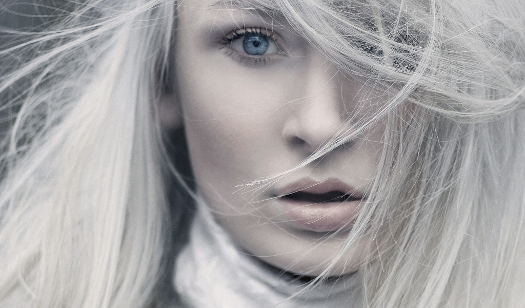 Настоящая блондинка