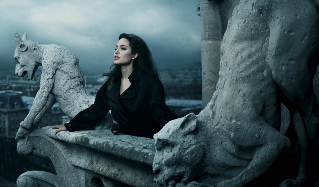 Анджелина Джоли (Angelina Jolie)