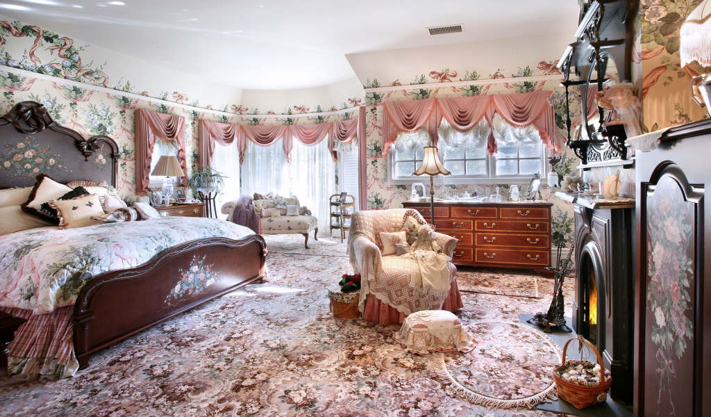 Спальная с камином