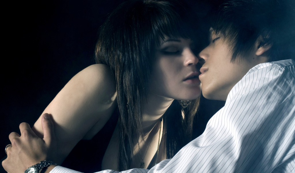 Страстная пара