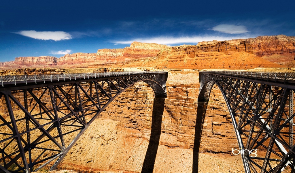 Мост через каньон