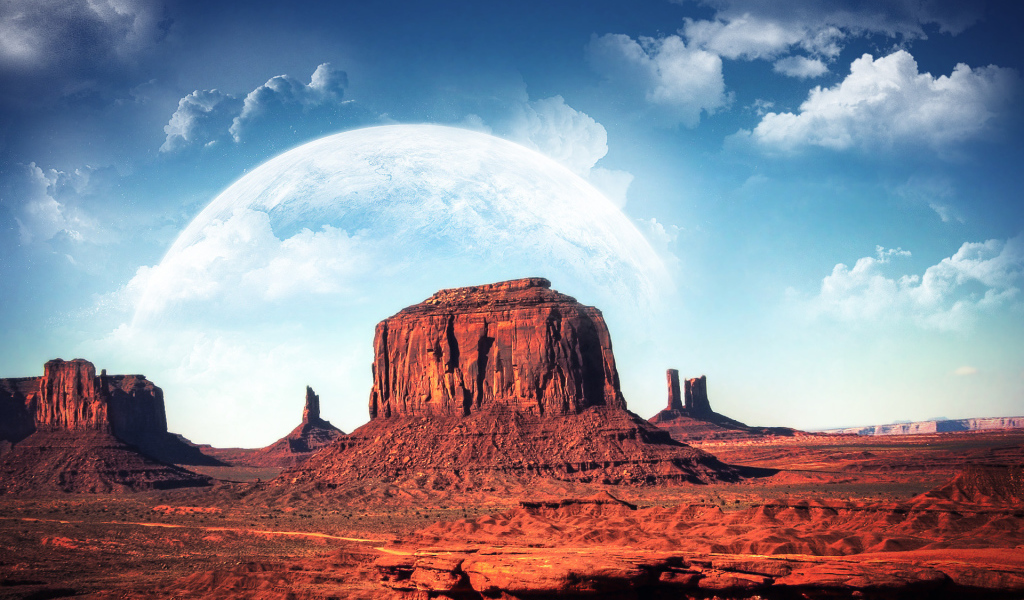 Горы в пустыне