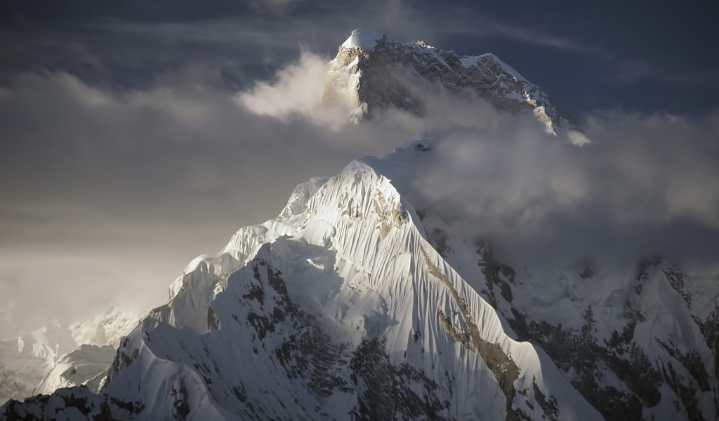 Горы в тумане