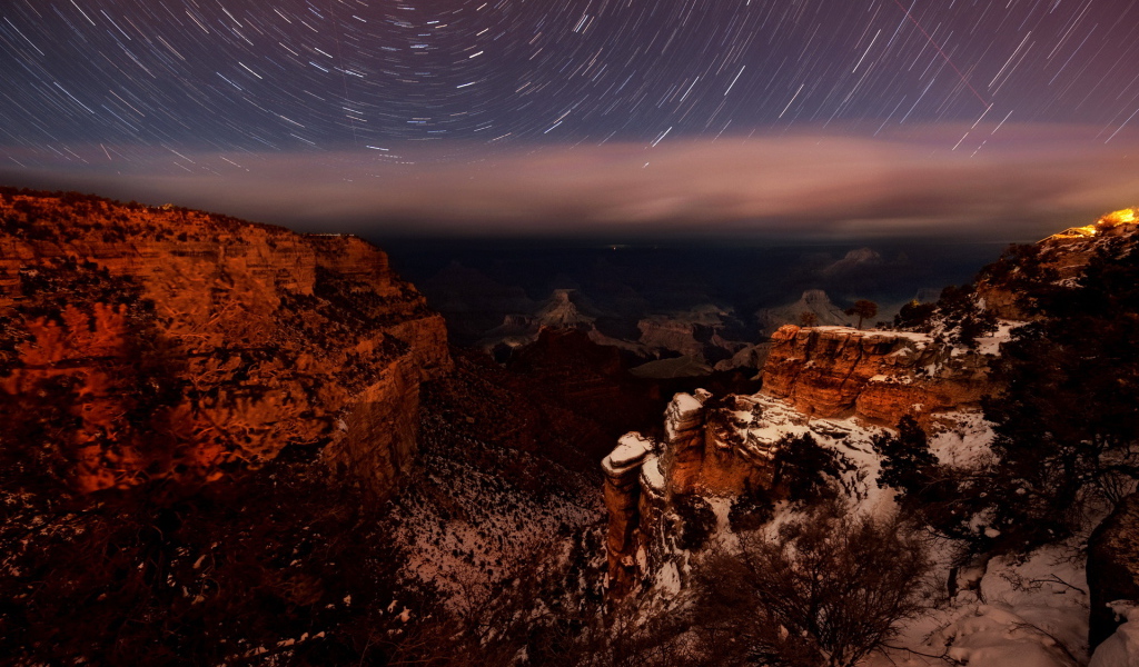 Ночной каньон