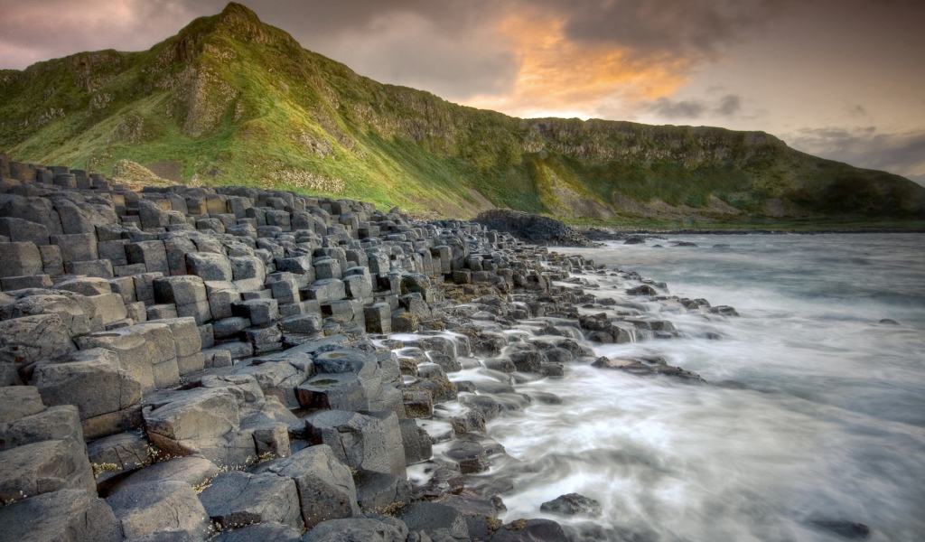 Каменное побережье