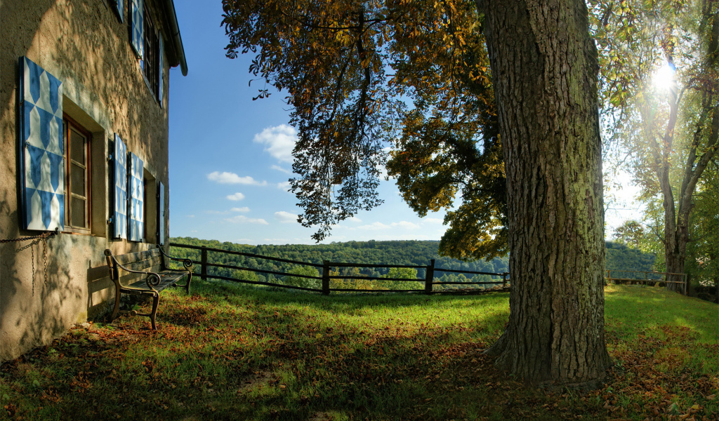 Дом на вершине холма