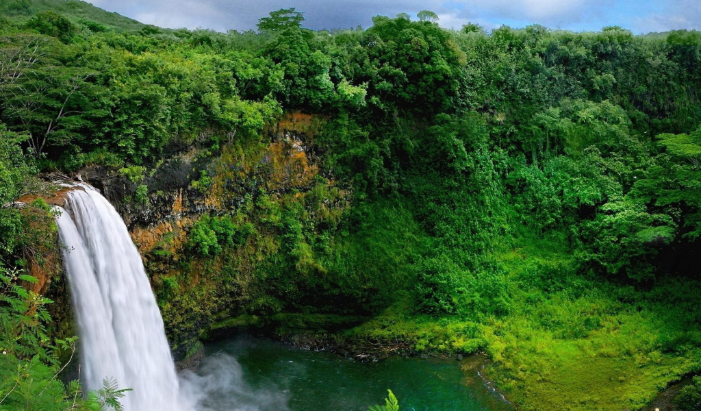 Водопад на речке