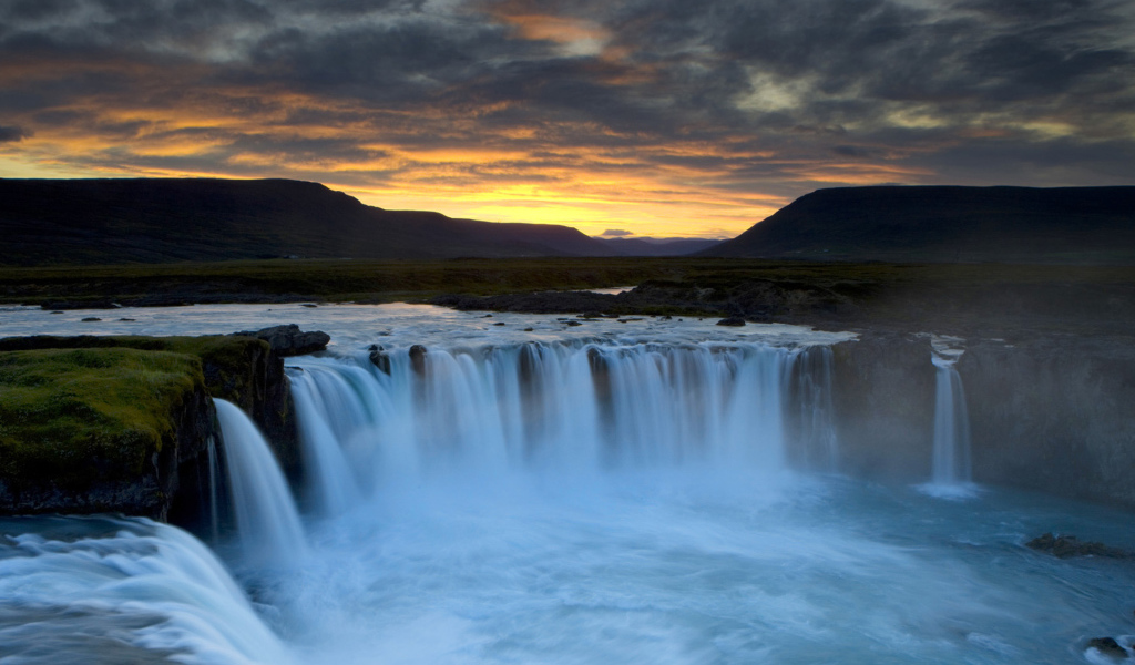 Водопад Dettifoss