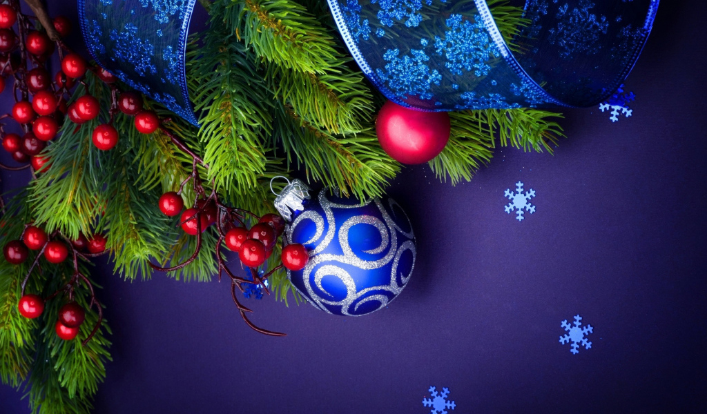 Елочный шар