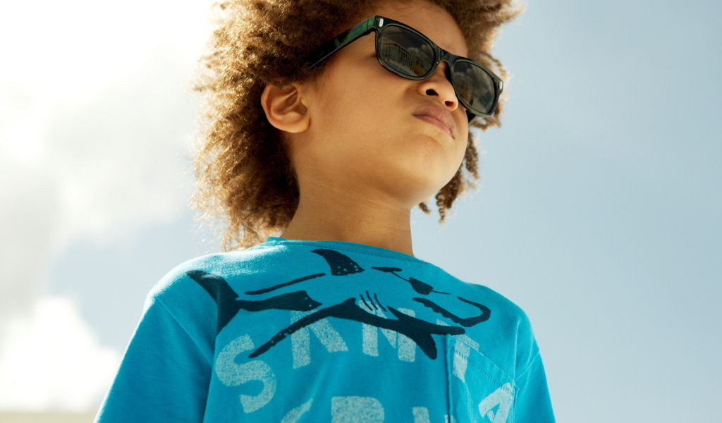 Мальчик в очках