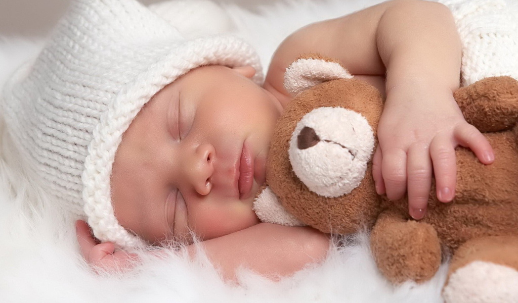 Спящий малыш