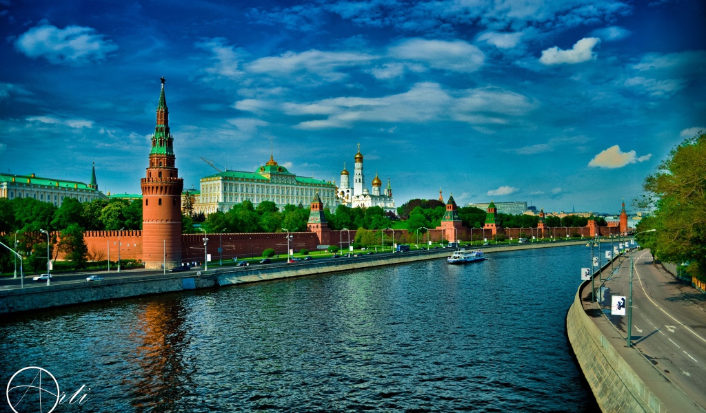 Лето в Москве