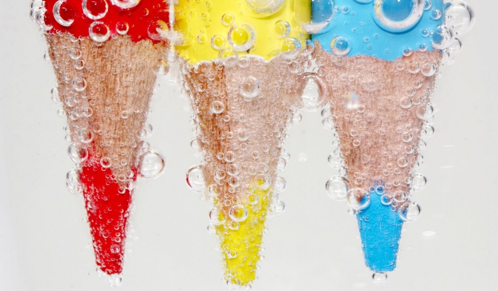 Цветные карандаши