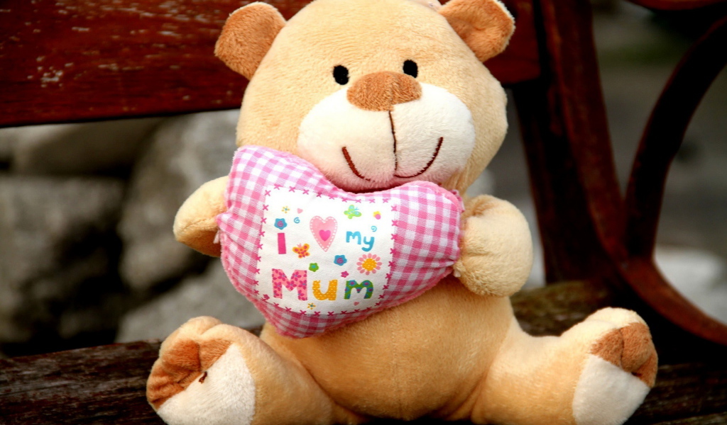 Плюшевый медведь