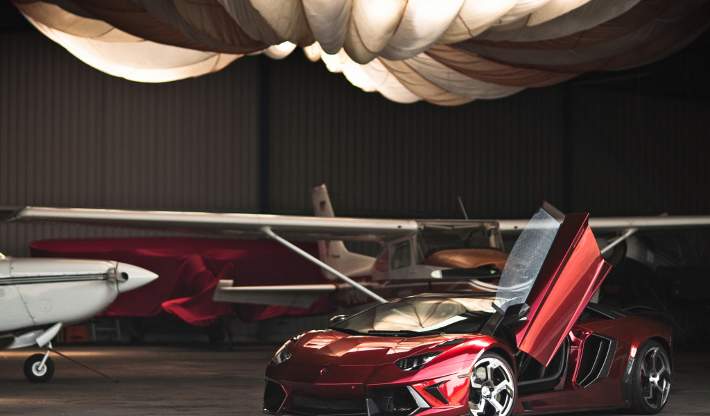 Lamborghini-Aventador