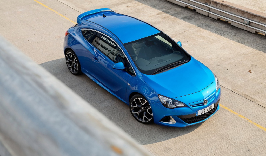 Vauxhall-Astra VXR