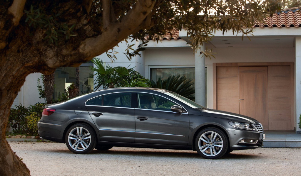 Volkswagen-Passat CC