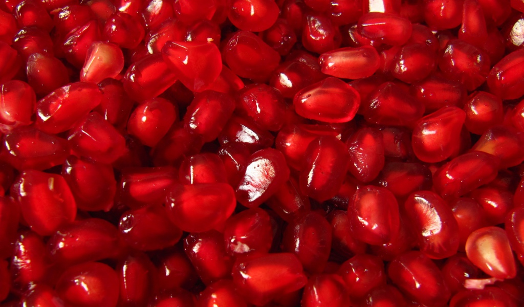 Ягоды граната