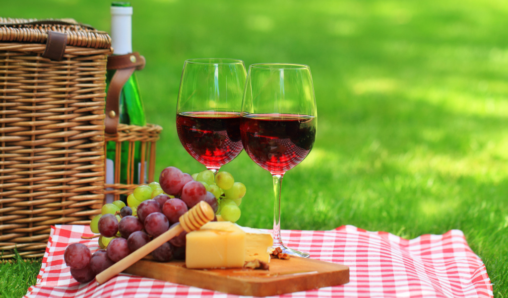 Вино на природе