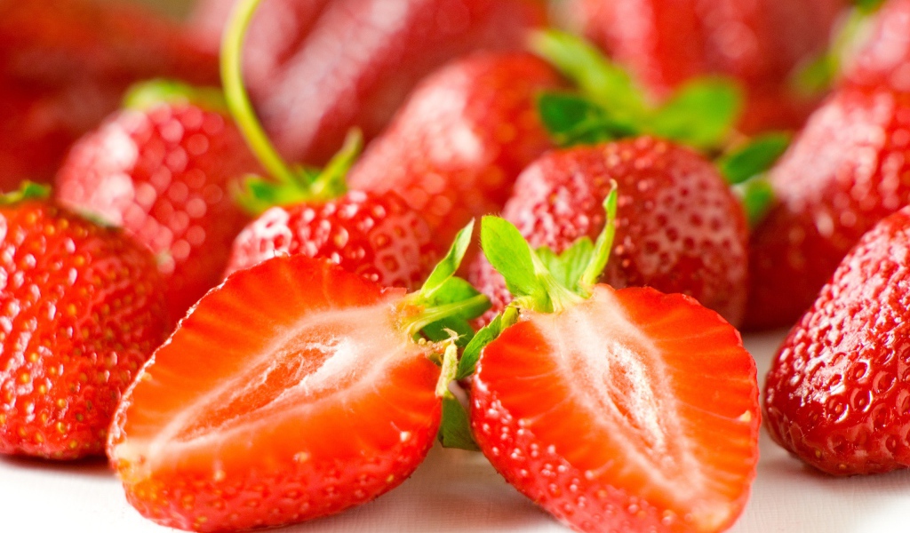 Сочная клубника