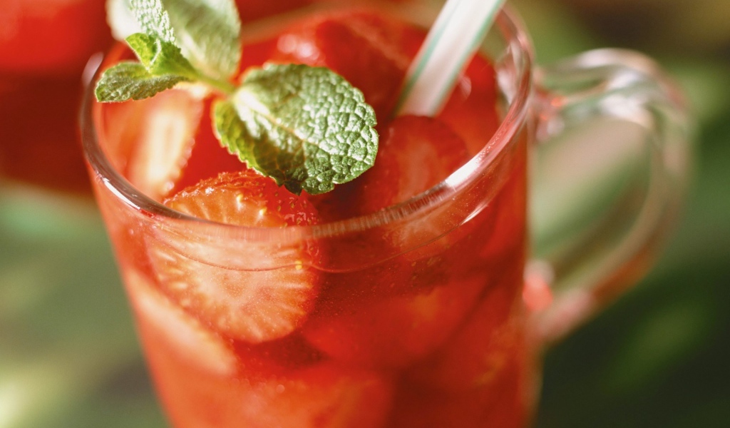 Ягодный коктейль