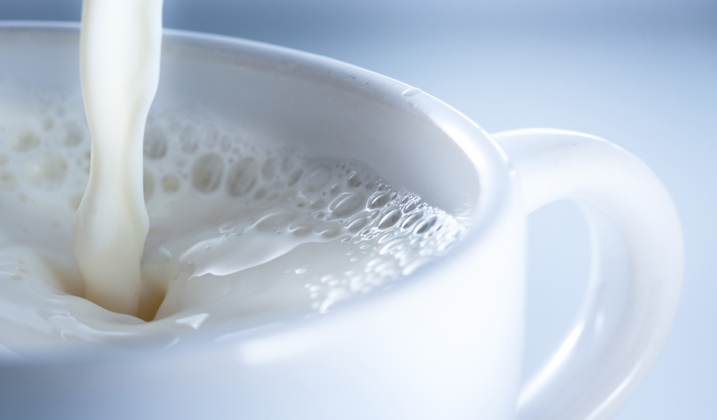 Стакан молока