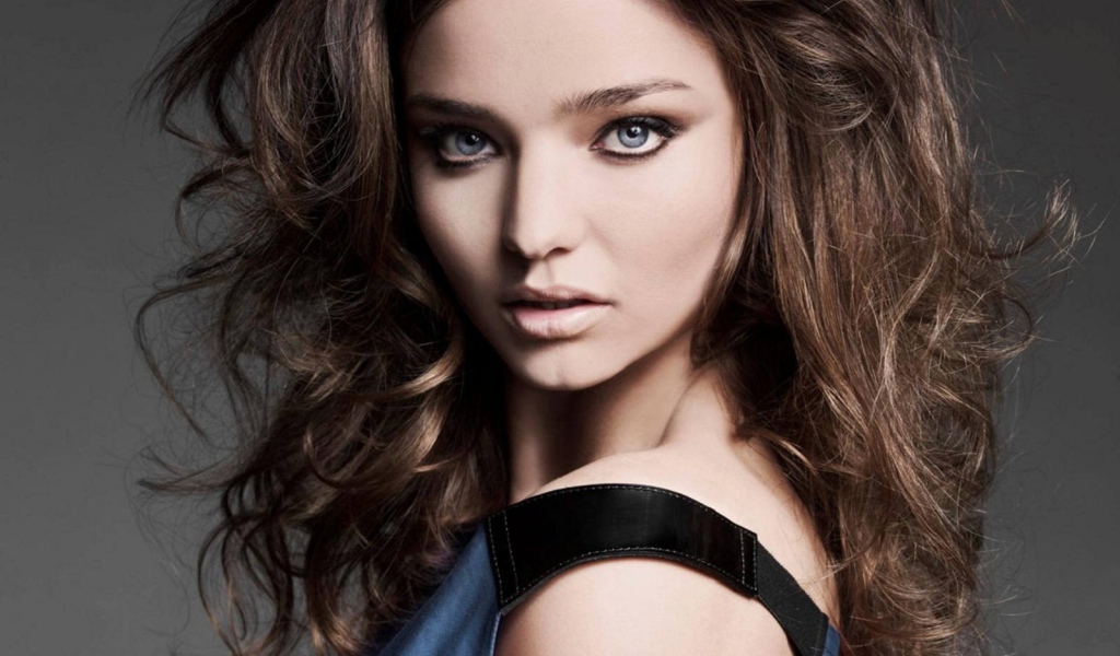 Миранда Керр портрет