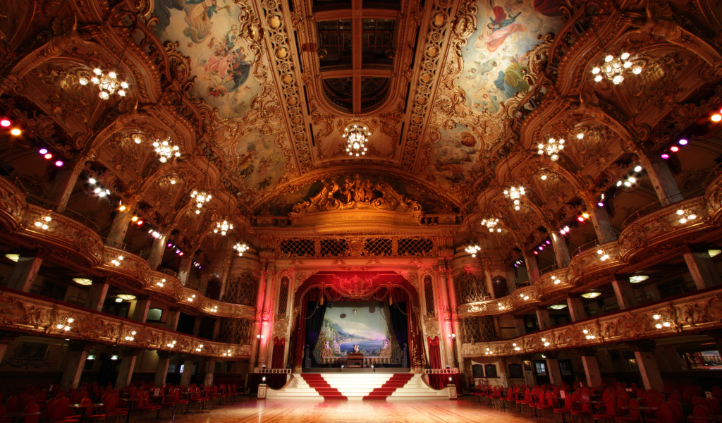 Бальный зал