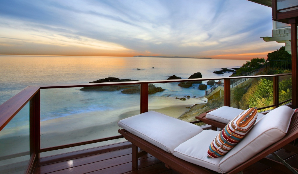 Веранда у побережья