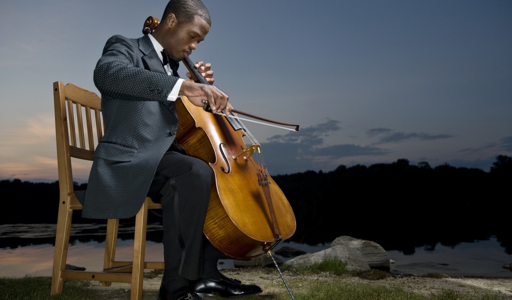 Калеб Джонс (Caleb Jones)