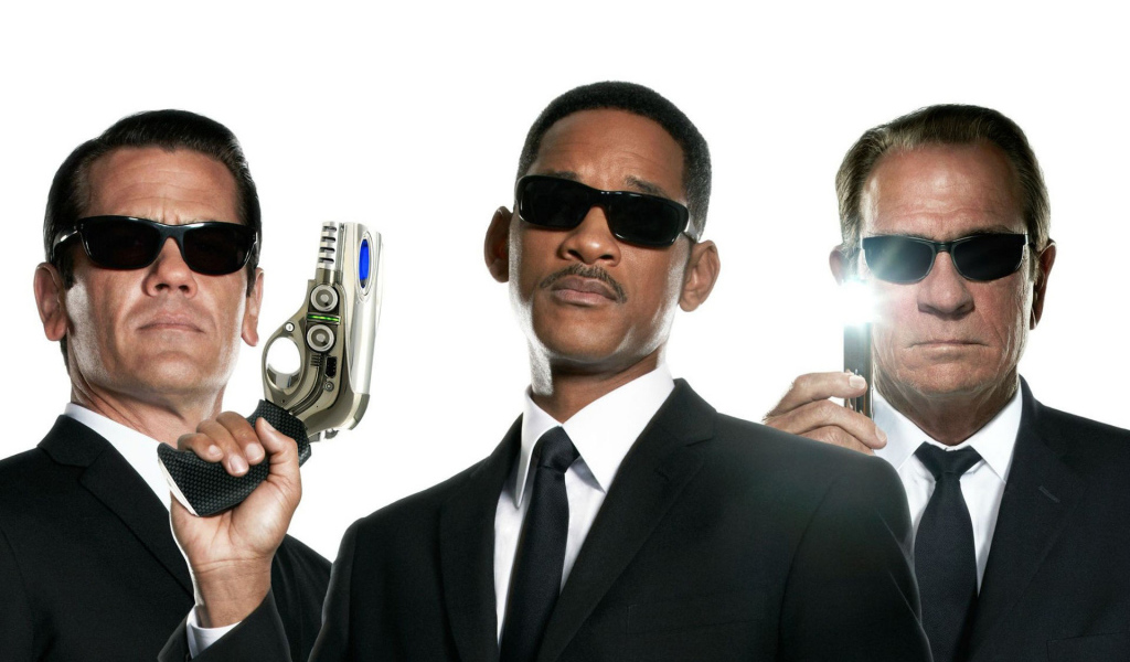 Люди в черном 3