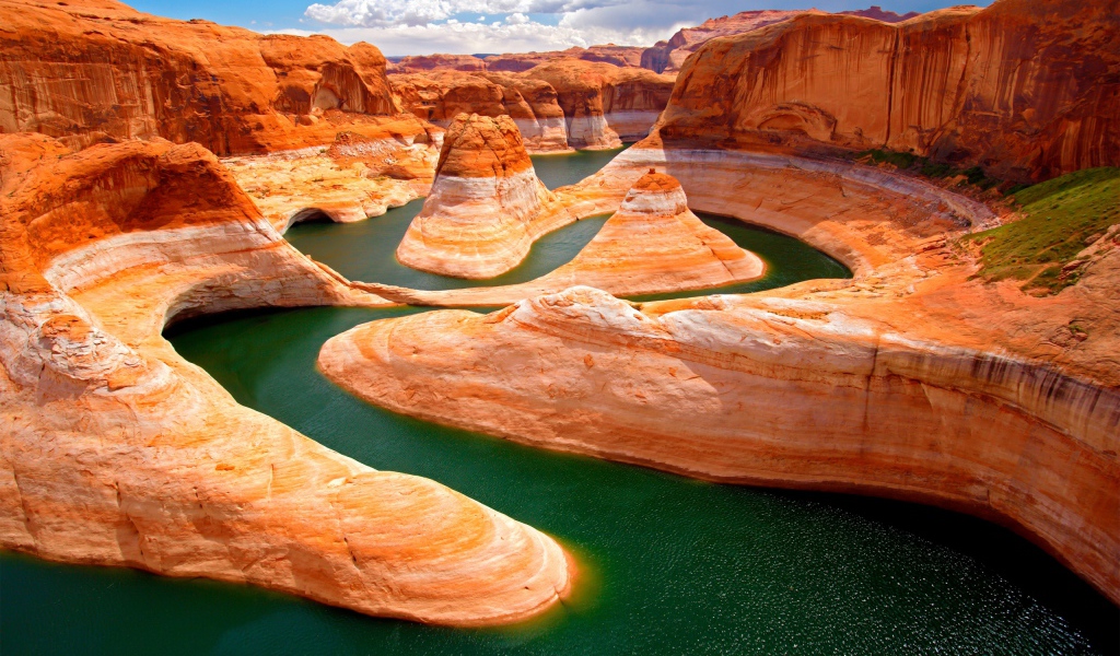 Горный рельеф