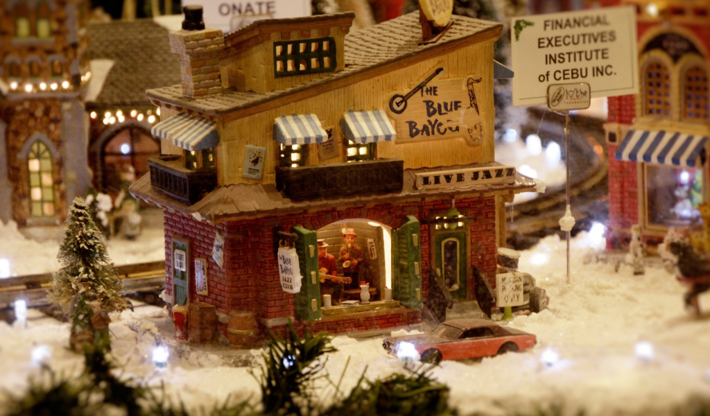 Игрушечный город зимой