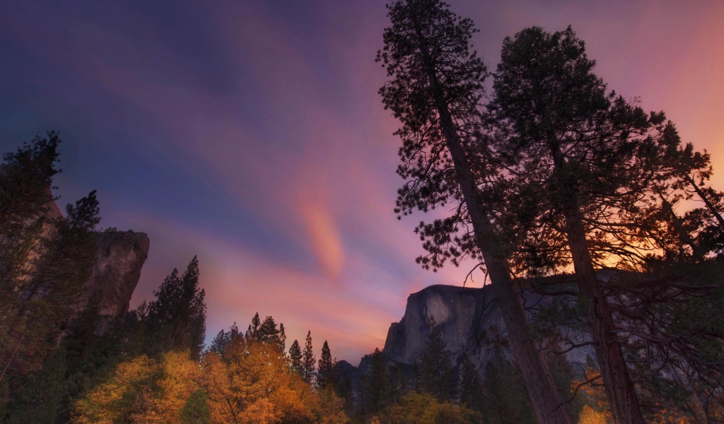 Восход солнца в Хаф-Доум 