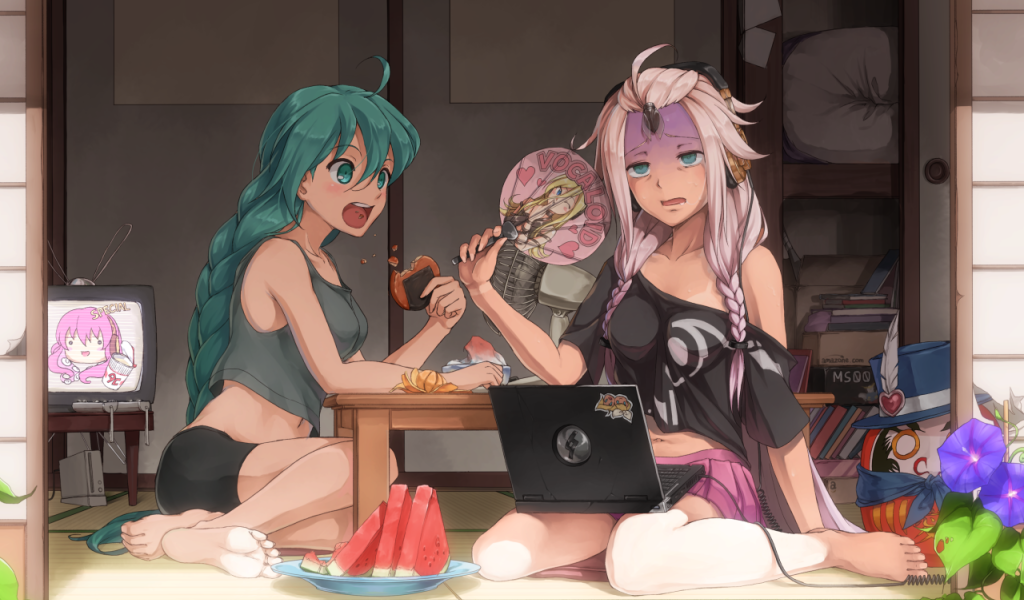 Аниме девочки с ноутбуком