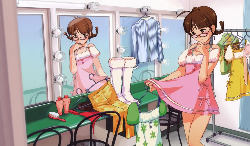 Девочка выбирает себе одежду