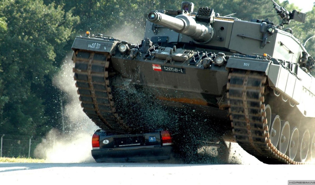 Австрийский танк Леопард 2