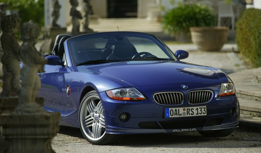 Синий BMW Alpina