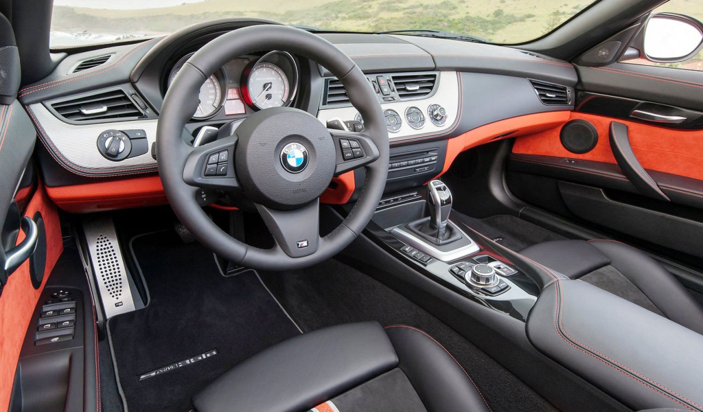Салон кроссовера BMW X4