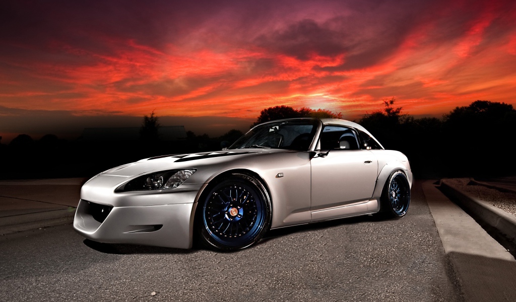 Белая Honda S2000