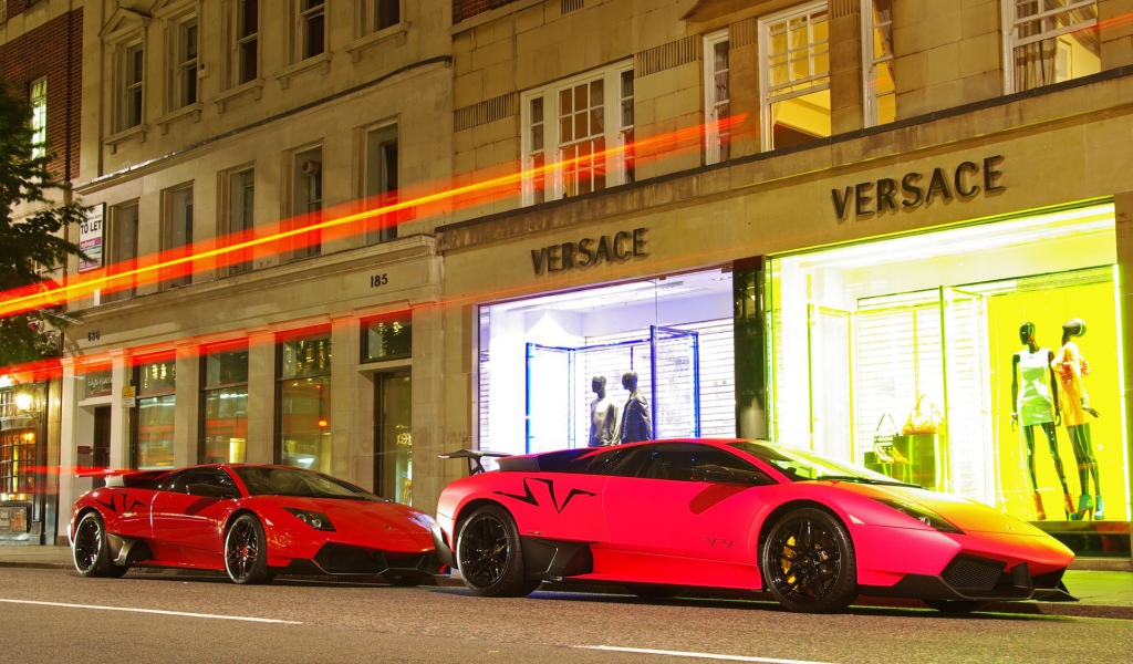 Lamborghini Murcielago LP 670-4SV у Версачи