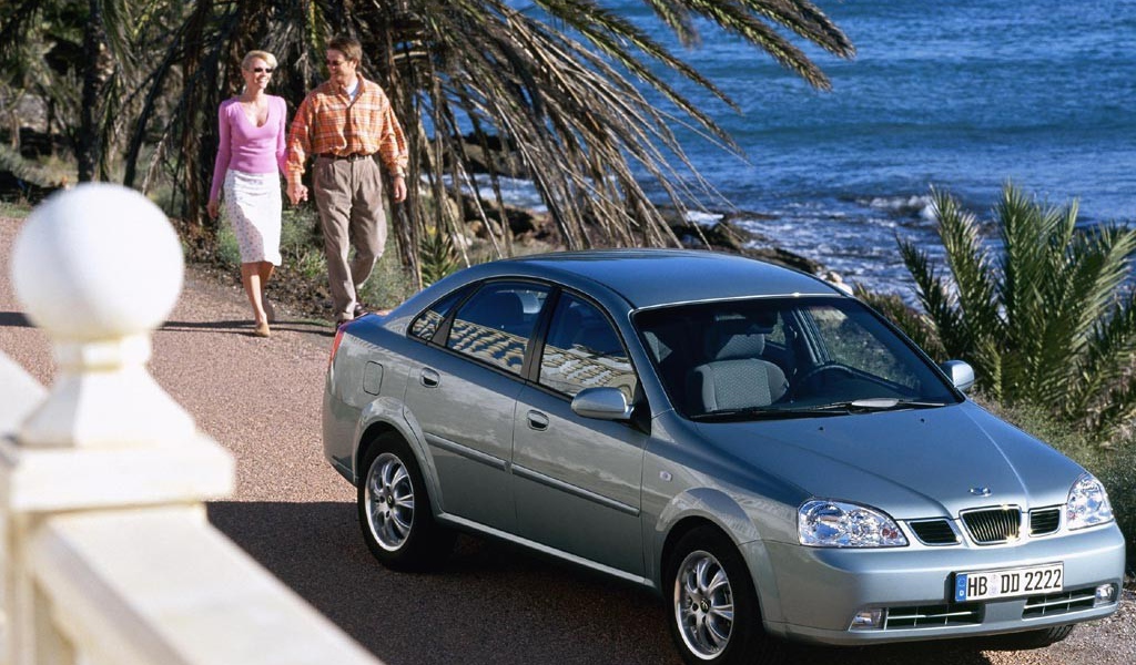 Автомобиль Daewoo