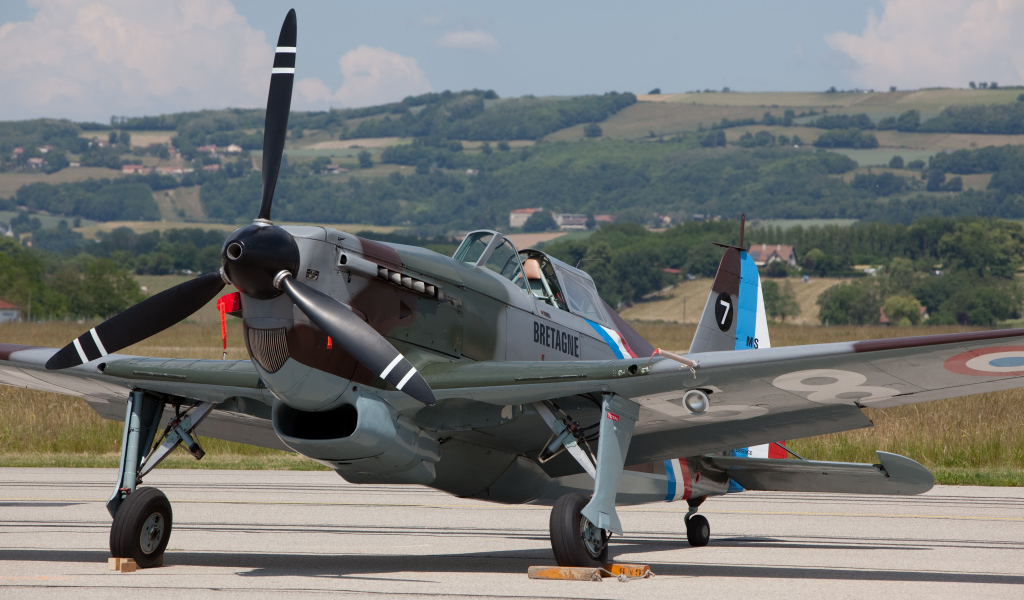 Английский военный самолет